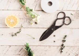Here are somethings to think about before you DIY your logo. Take the time to consider what you're investing in!