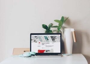 Using Pinterest can be a great way to grow awareness of your brand and drive traffic to your website. Here are design tips to help you create Pinterest pins that get clicks.