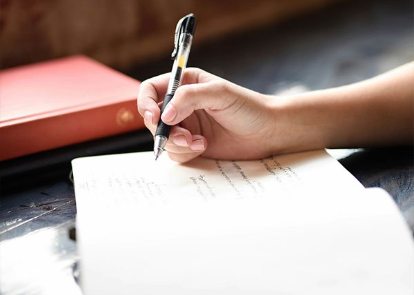 Tips for creating an AHPRA-compliant website for your mental health business.